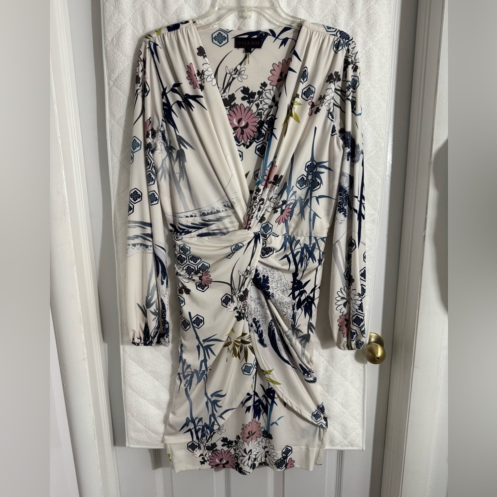 Hale Bob Purple and White Floral Design